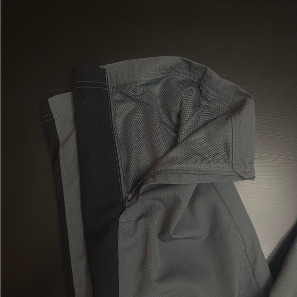 Men’s Under Armour Gray Pants Large - Picture 6 of 8